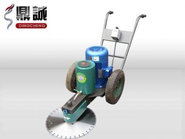 點(diǎn)擊查看詳細(xì)信息<br>標(biāo)題：手推式切樁機(jī) 閱讀次數(shù)：13533