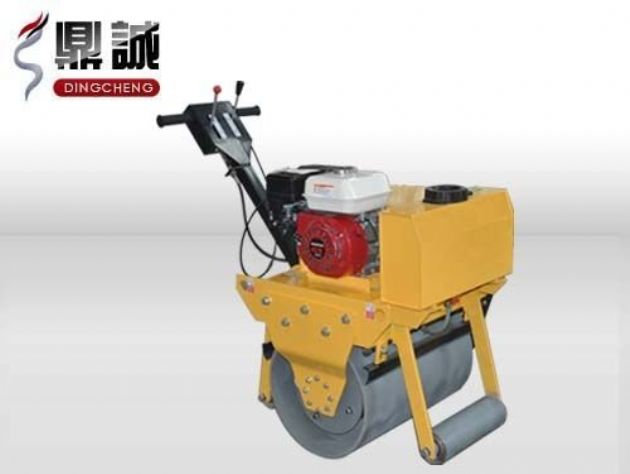 點(diǎn)擊查看詳細(xì)信息<br>標(biāo)題：輕型手扶式單鋼輪壓路機(jī) 閱讀次數(shù)：12847