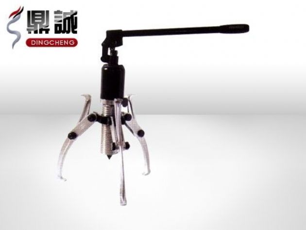 點(diǎn)擊查看詳細(xì)信息<br>標(biāo)題：整體式液壓拉馬 閱讀次數(shù)：5006
