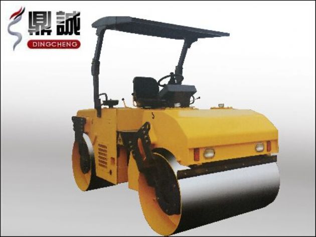 點(diǎn)擊查看詳細(xì)信息<br>標(biāo)題：6噸雙鋼輪振動(dòng)壓路機(jī) 閱讀次數(shù)：13214